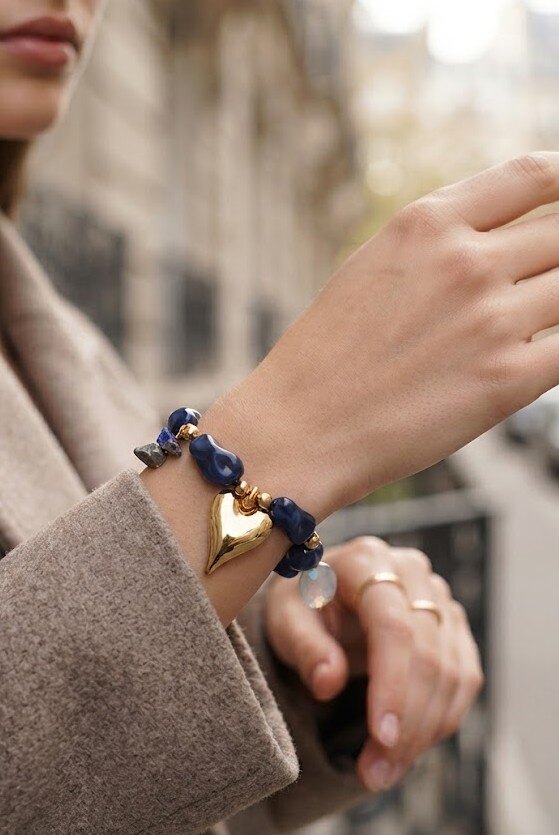 Grossiste WEC Bijoux - Bracelet Perles Marbrées Bleu Nuit & Breloque Cœur en acier inoxydable