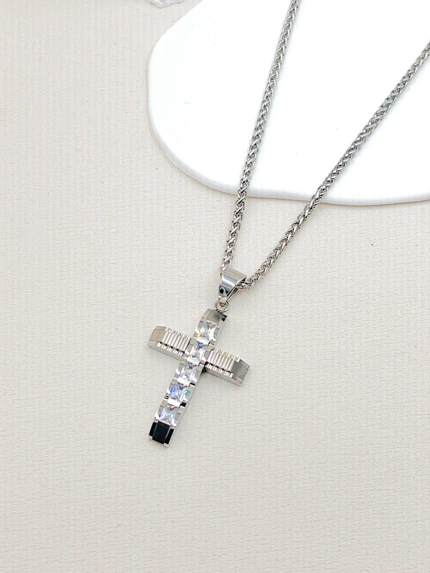 Großhändler WEC Bijoux - EDELSTAHL-HALSKETTE