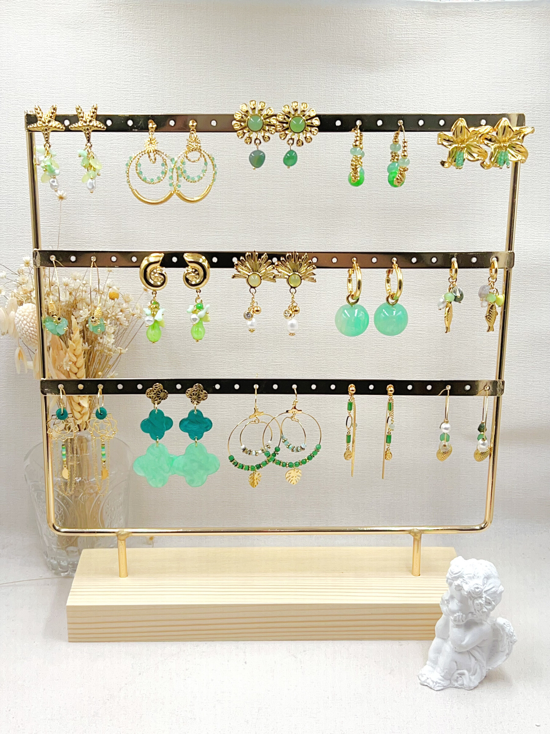 Grossiste WEC Bijoux - LOT DE 15 BOUCLES D'OREILLES EN ACIER INOXYDABLE+PRESENTOIR