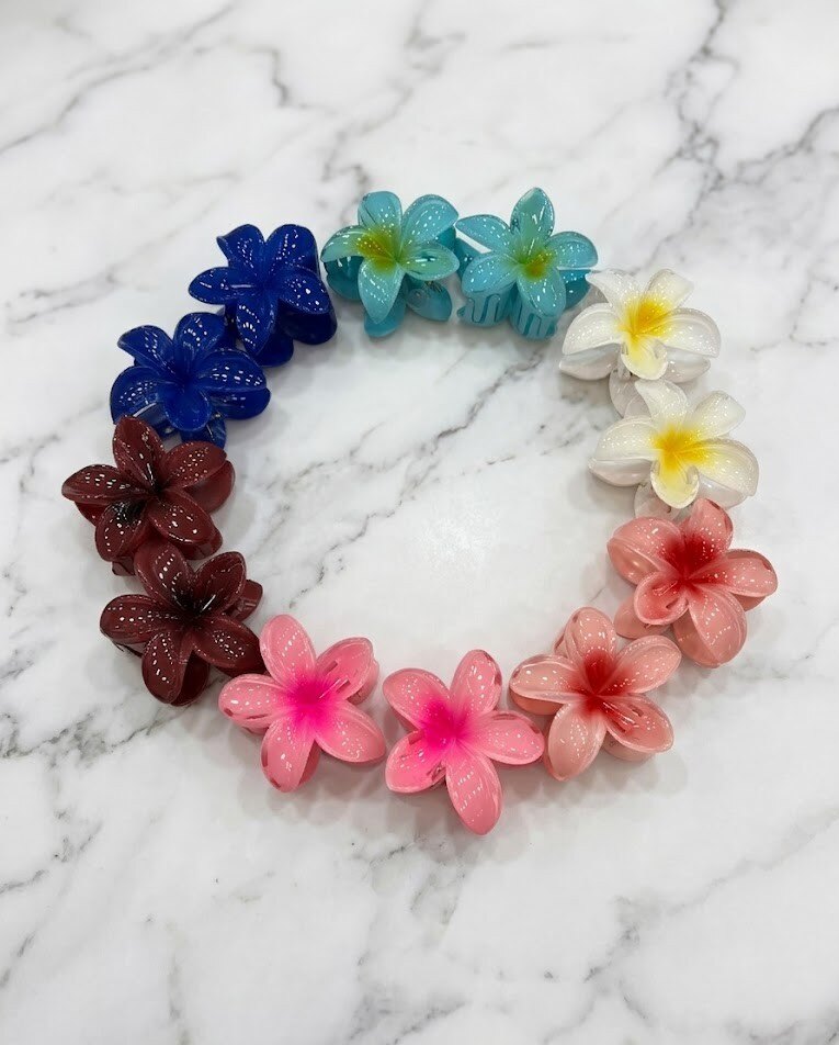 Grossiste WEC - Lot de 12 Pinces à Cheveux Fleur de Tiaré – Éclat Tropical