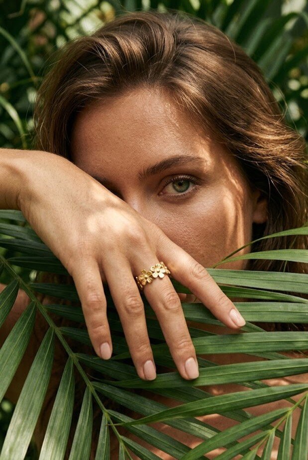 Mayorista WEC - Anillo Corona de Margaritas – Acero Inoxidable