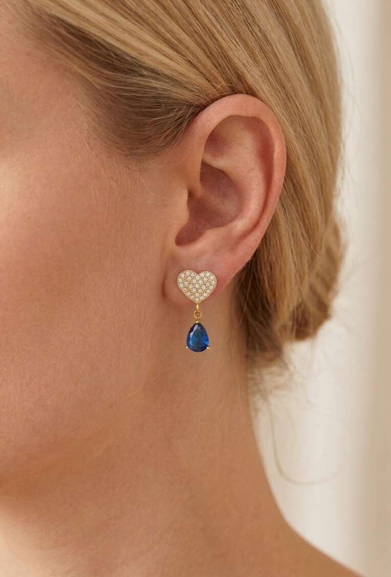 Grossiste WEC Bijoux - Boucles d'Oreilles Cœur & Goutte Scintillante Acier Inoxydable