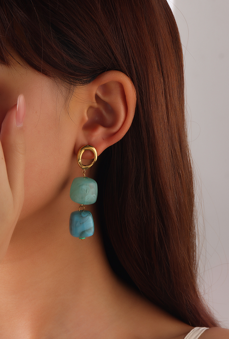 Grossiste WEC Bijoux - Boucles d’Oreilles en Acier Inoxydable Doré & Pierres de Résine