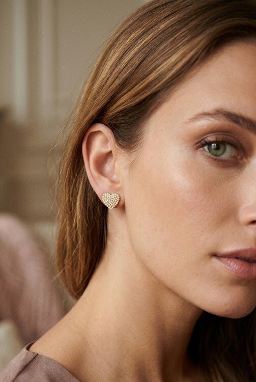 Grossiste WEC - Boucles d'Oreilles Cœur Étincelant en Acier Inoxydable