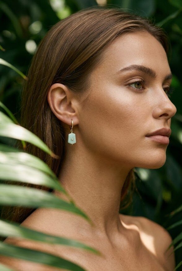 Grossiste WEC - BOUCLES D'OREILLES EN ACIER + PIERRE NATURELLE
