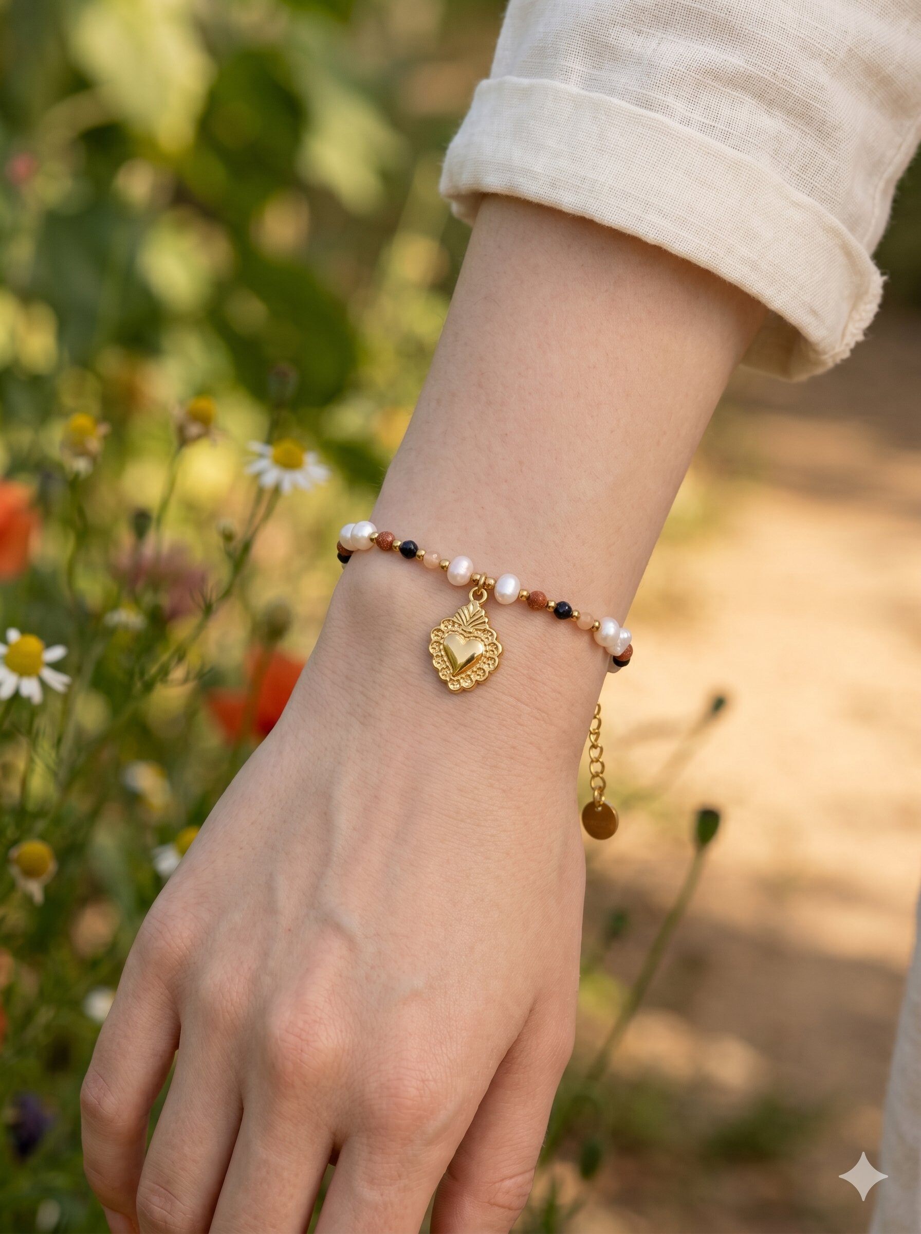 Grossiste WEC - Bracelet Sacré Cœur en Acier Inoxydable & Pierres Naturelles