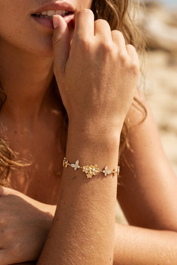 Grossiste WEC - Bracelet Champêtre Poétique en acier inoxydable  – Éclat de Fleurs & Papillons