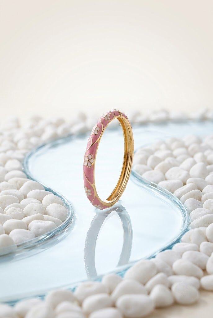 Grossiste WEC - Bracelet Jonc Fleurs en Métal Doré