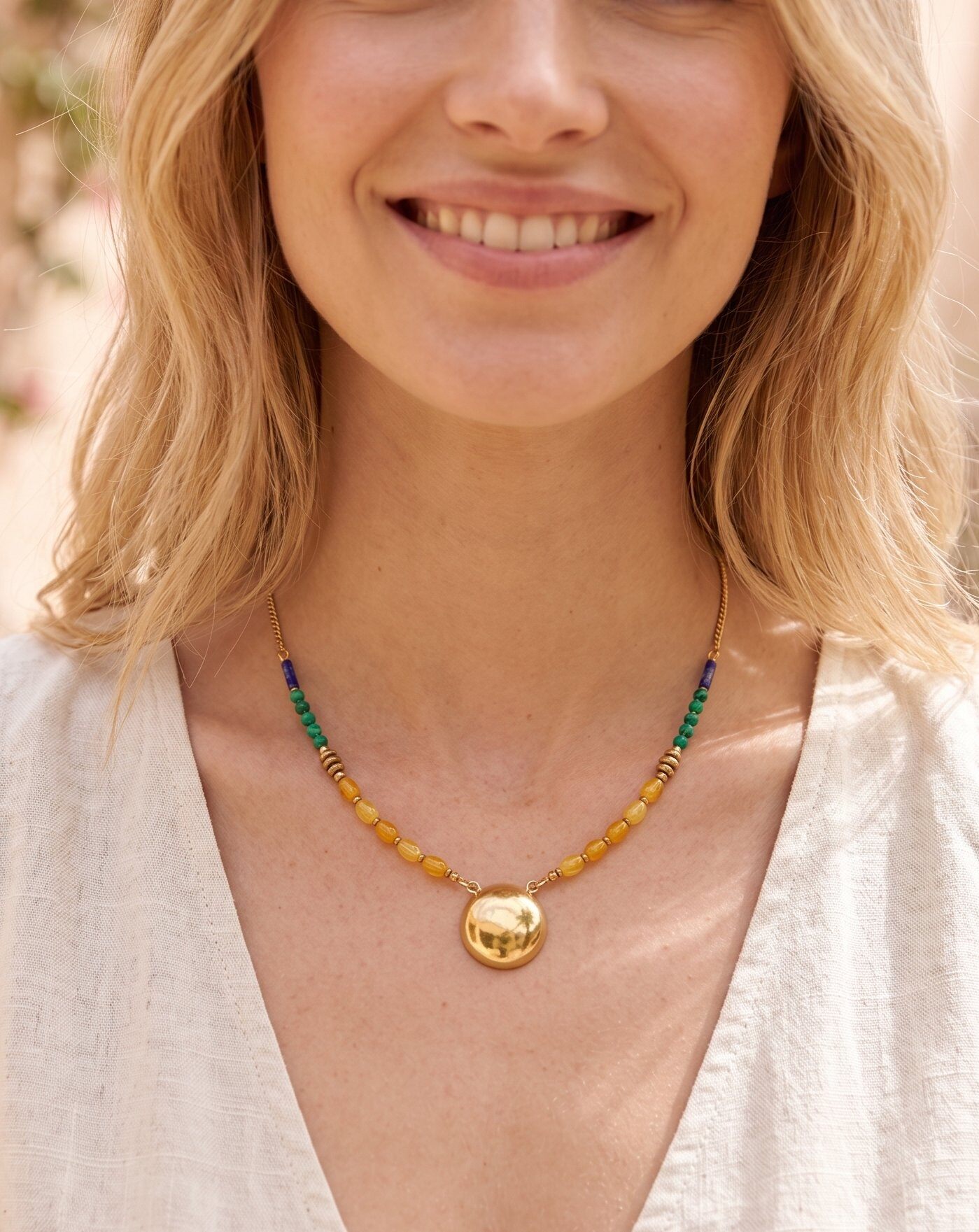 Grossiste WEC - Collier "Solaire" en Acier Inoxydable et Pierres Naturelles
