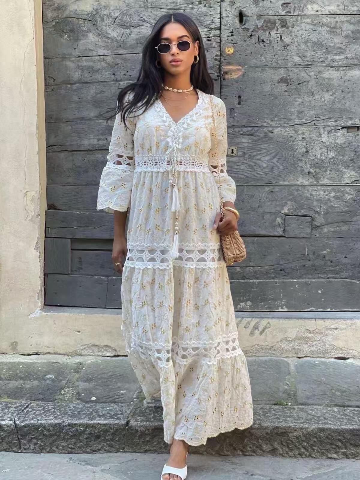 Wholesaler WEILCO - LONG DRESS IN EYELET FABRIC
