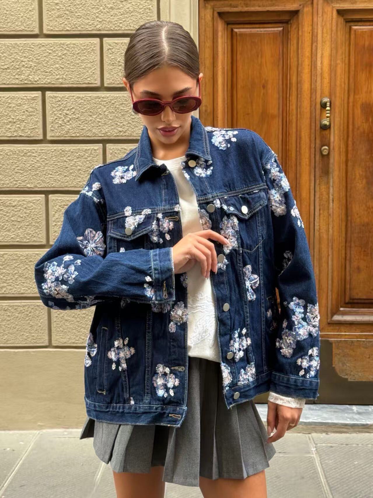 Wholesaler WEILCO - DENIM JACKET WITH FLORAL SEQUIN EMBROIDERY