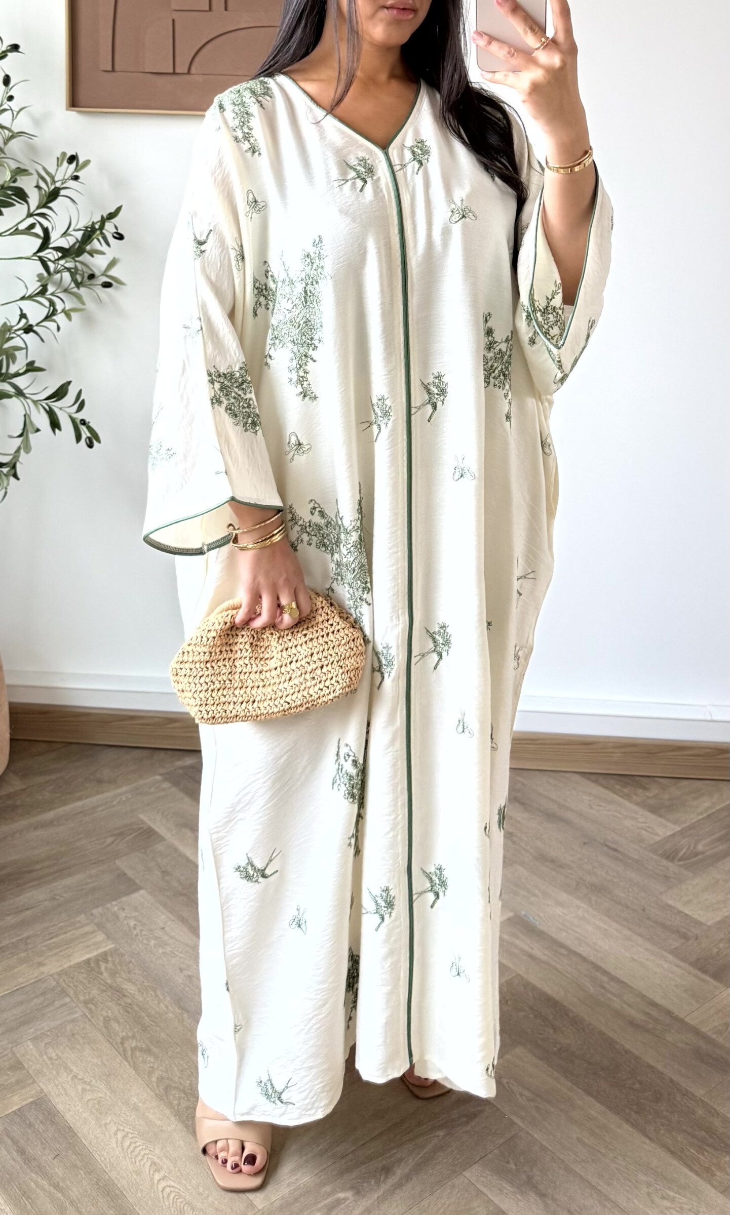 Grossista White Icy - Abito abaya con ricamo orientale