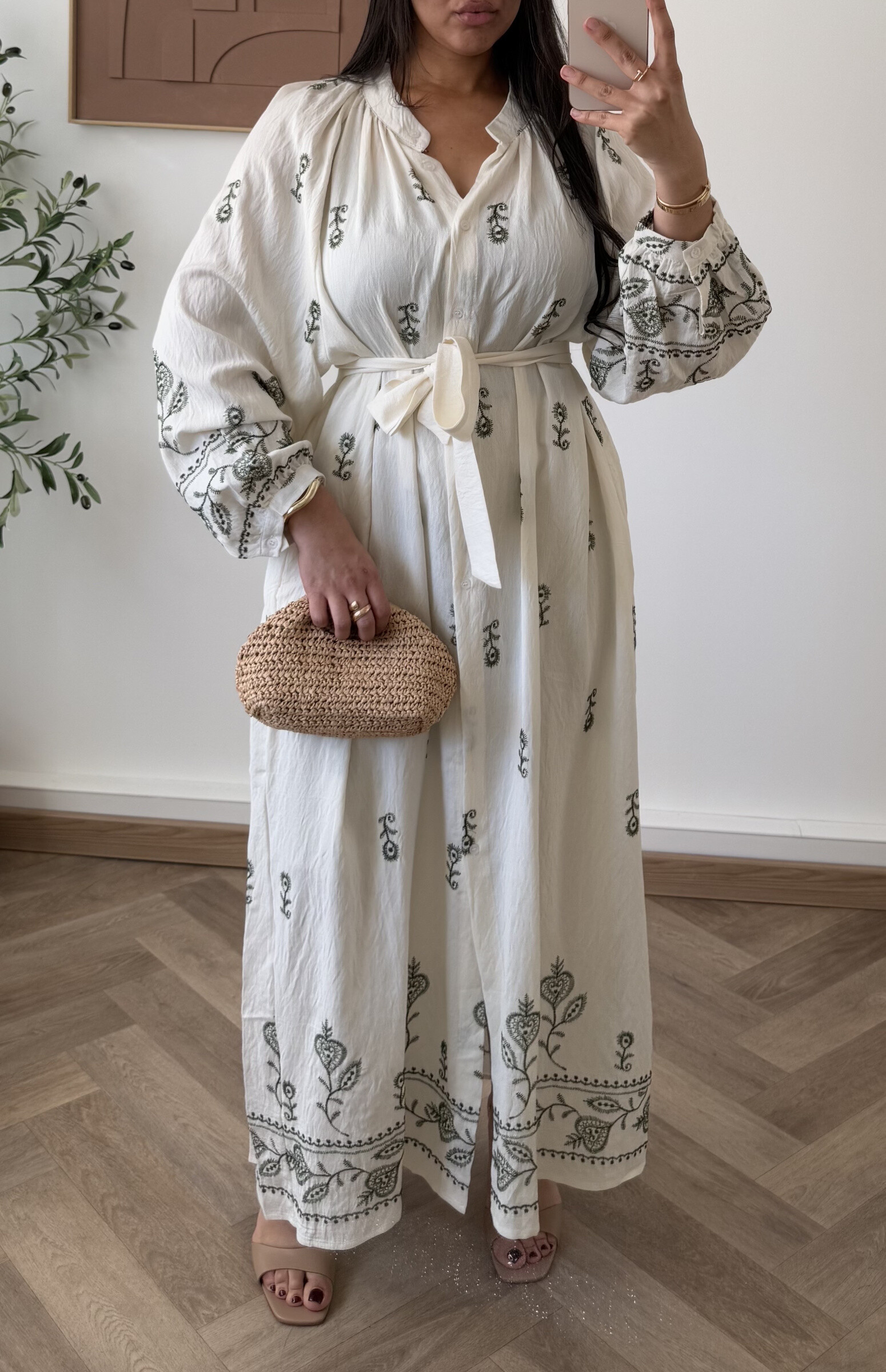 Großhändler White Icy - Orientalisches Stickereikleid