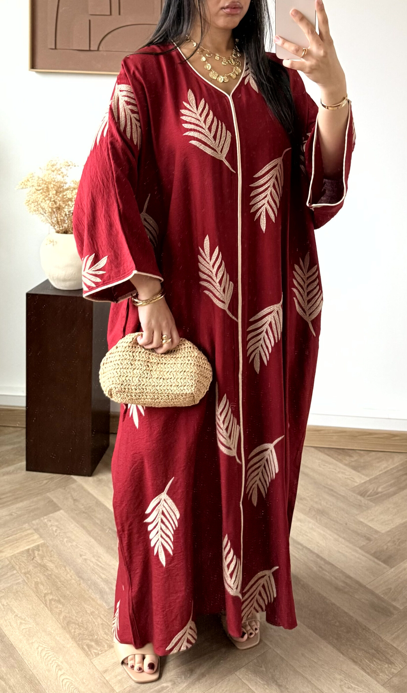 Wholesaler White Icy - Oriental embroidery abaya dress