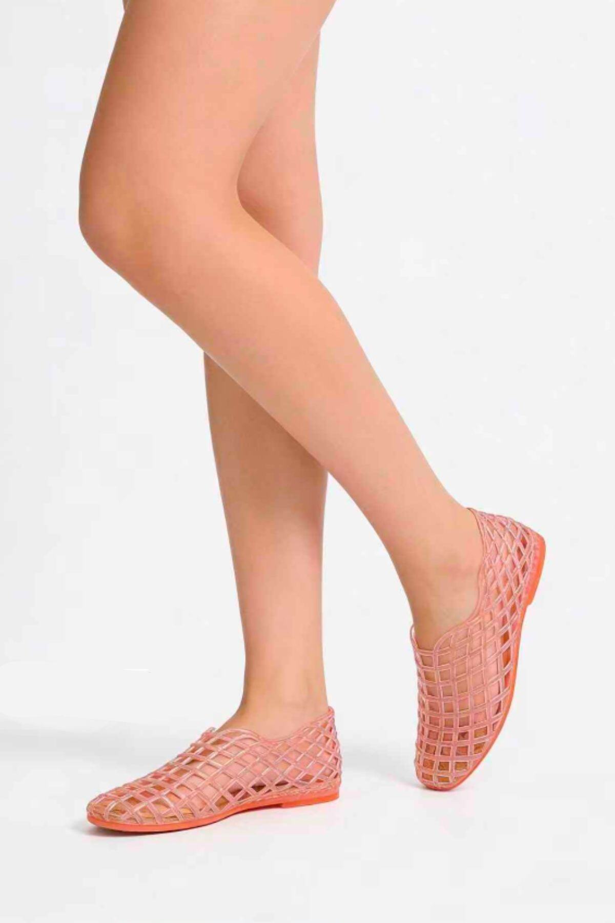 Grossiste WILADY - Ballerines tressées en PVC