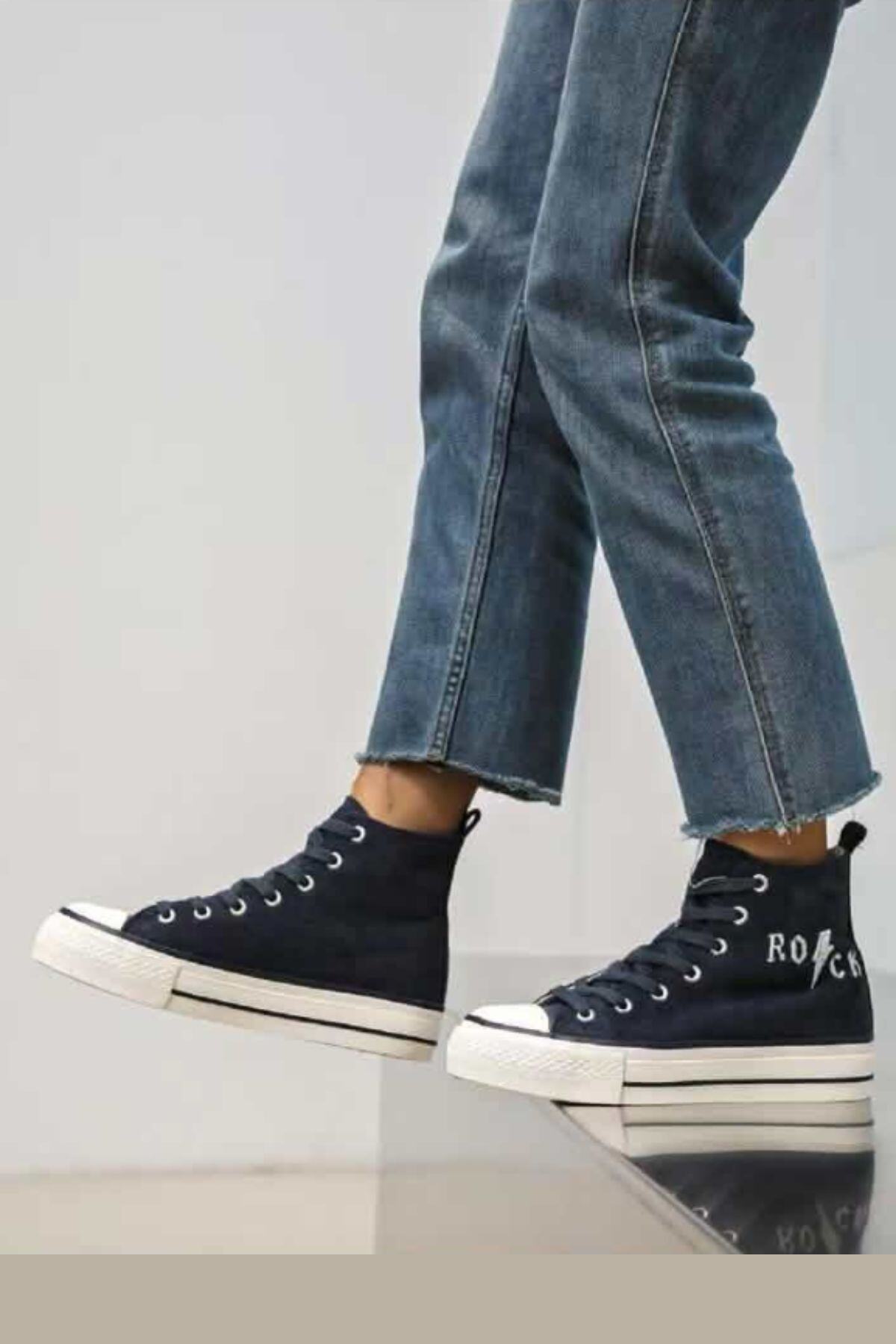 Wholesaler WILADY - High-top sneakers with ROCK lettering