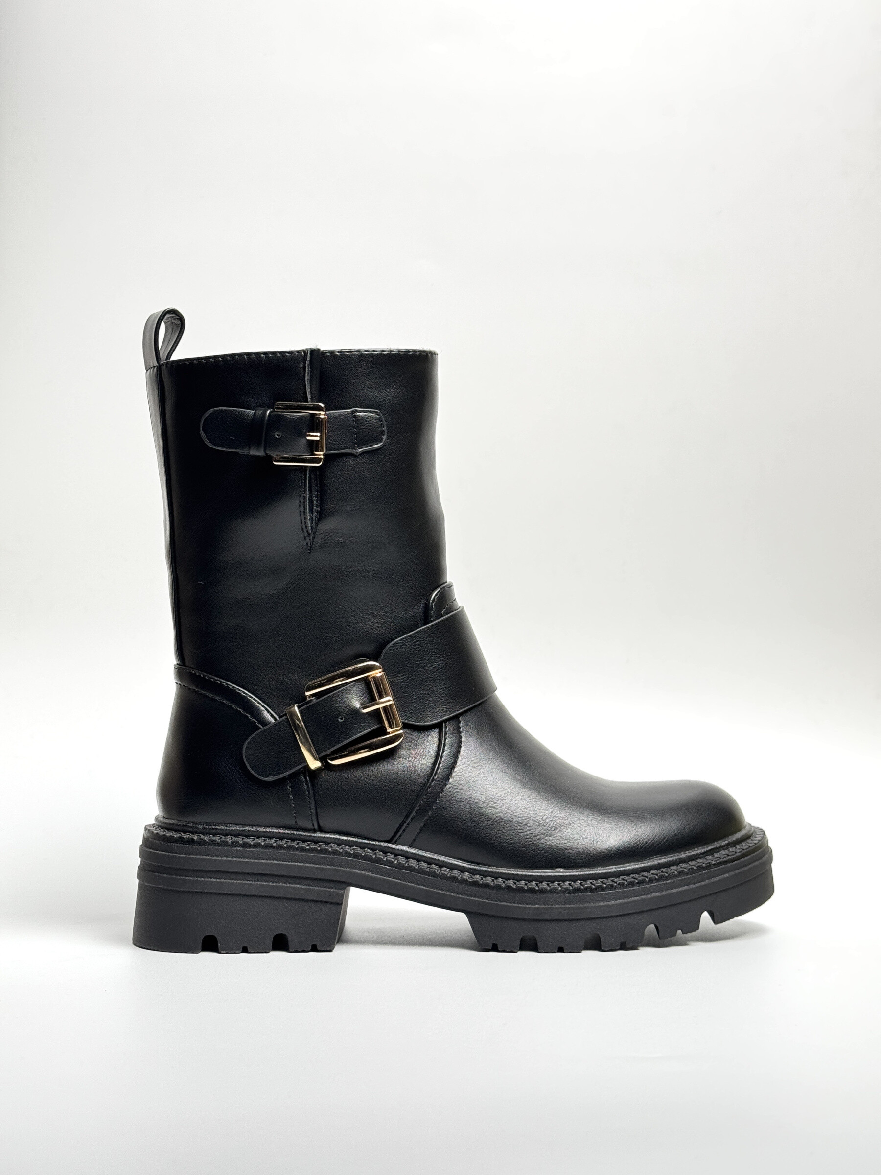 Wholesaler WILADY - Elegant, comfortable boots