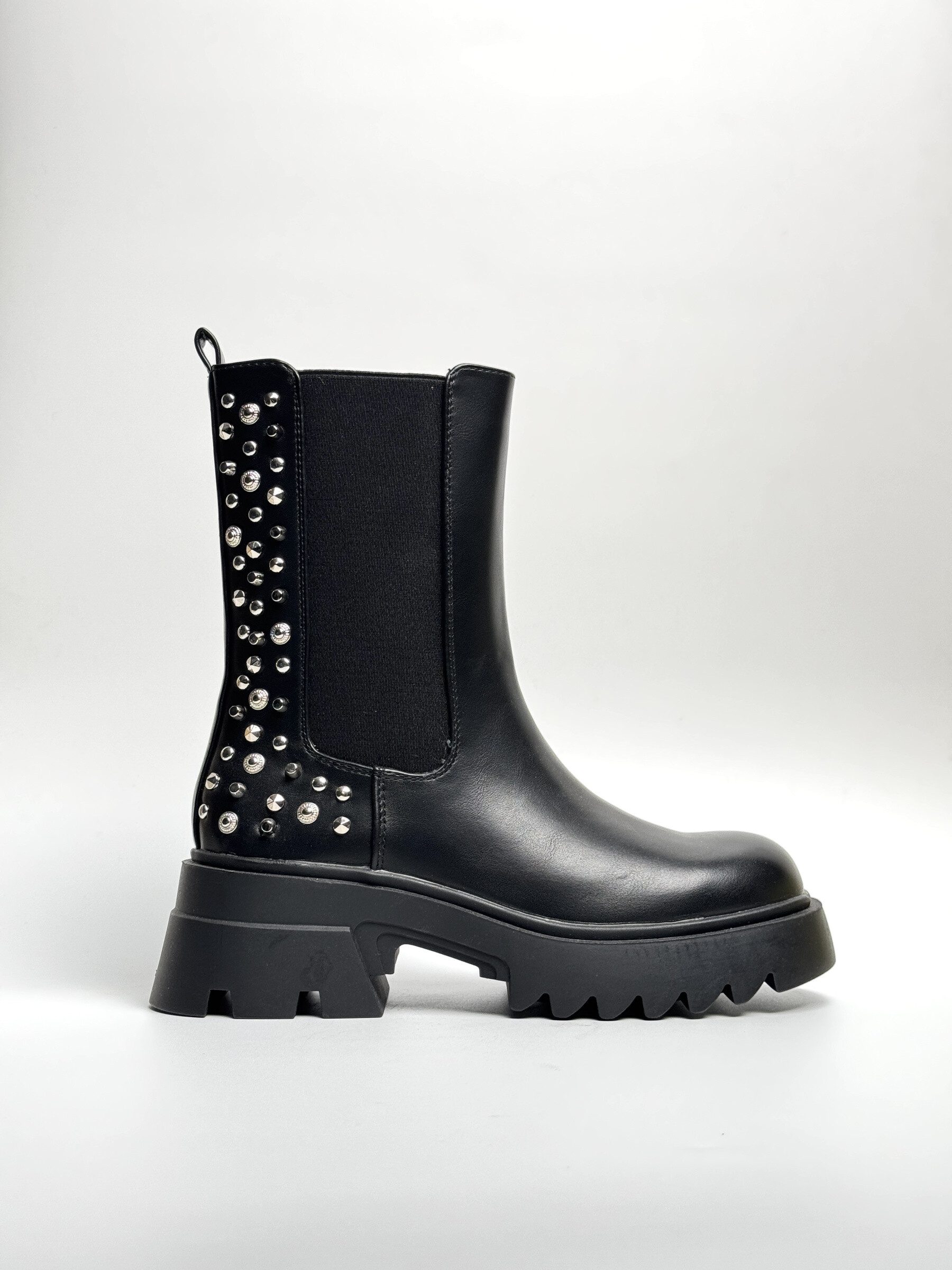 Wholesaler WILADY - Elegant, comfortable boots