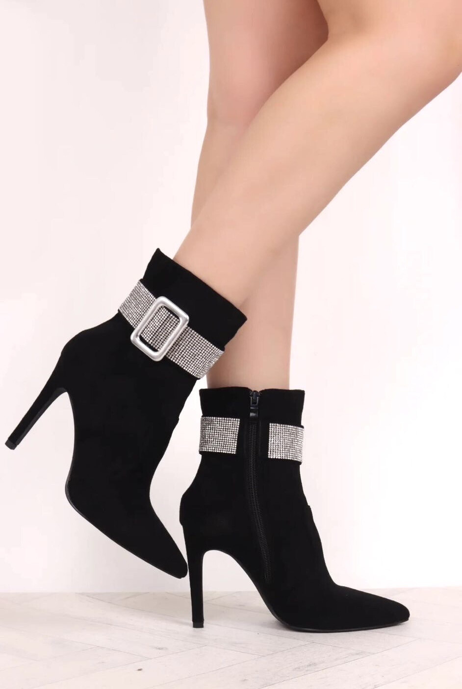 Wholesaler WILADY - Elegant, comfortable boots