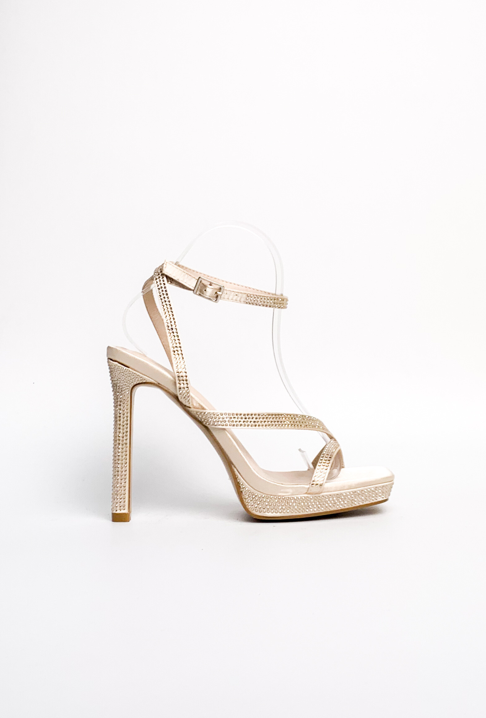 Wholesaler WILADY - Trendy partying pumps