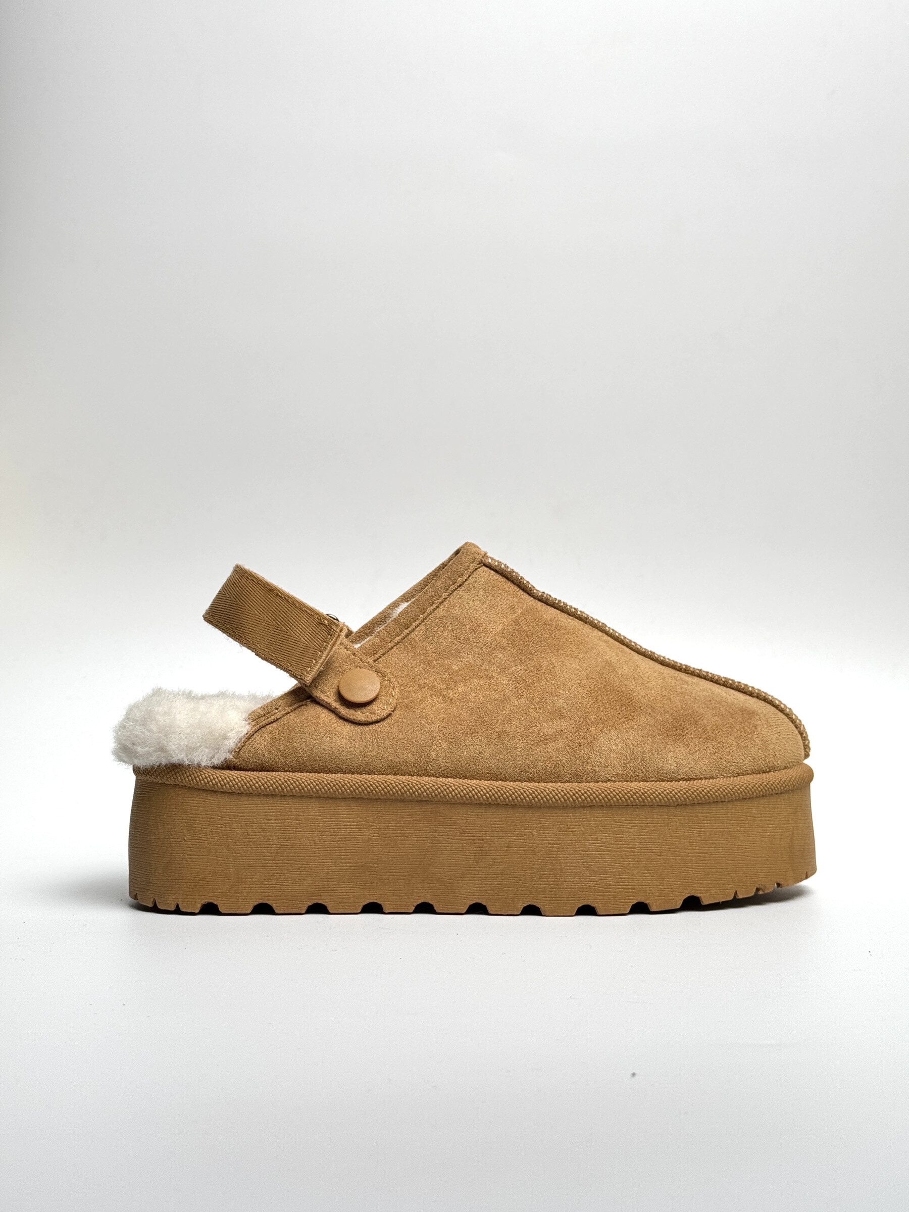 Wholesaler WILADY - Elegant, comfortable clogs