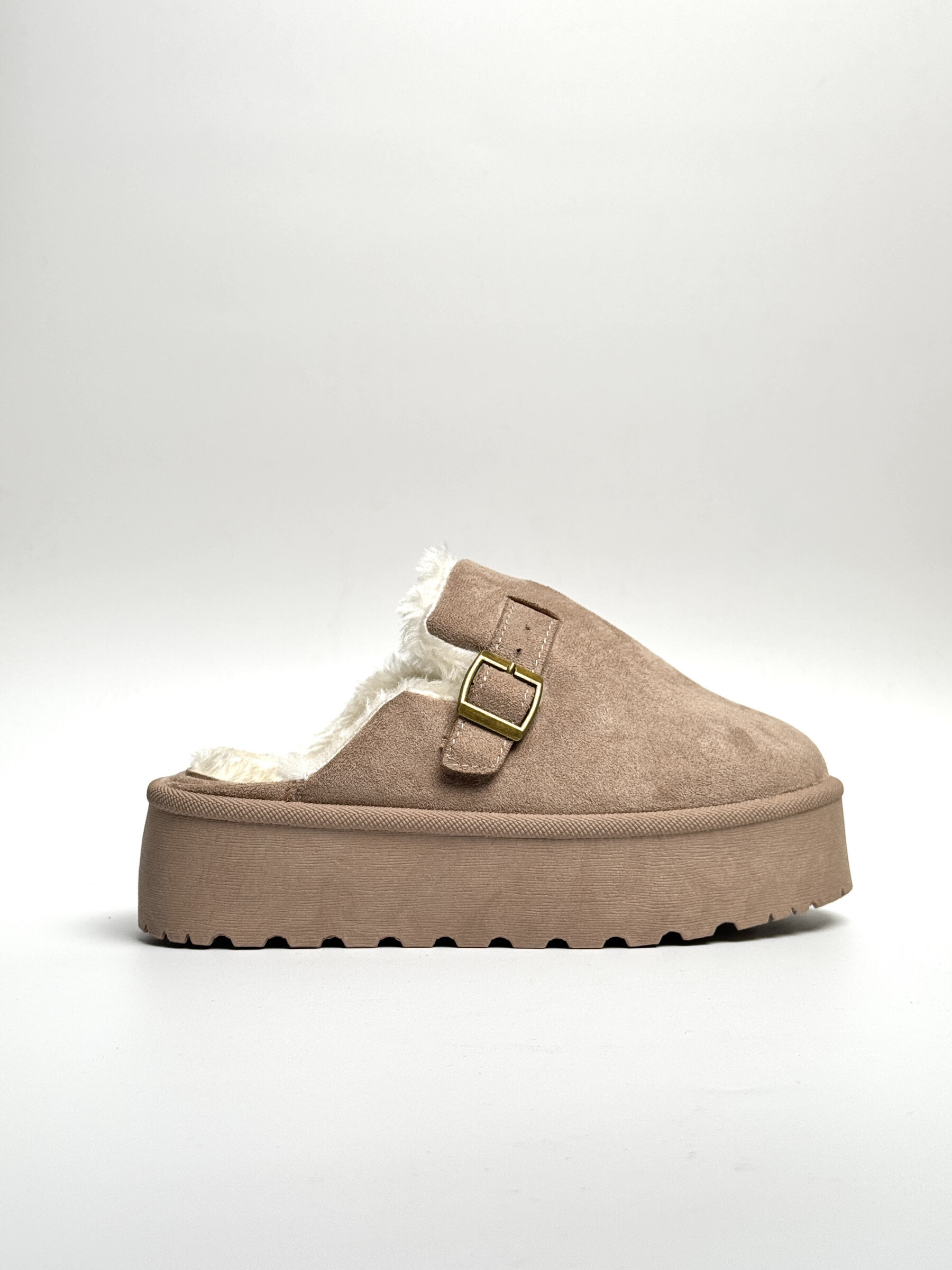 Wholesaler WILADY - Elegant, comfortable clogs