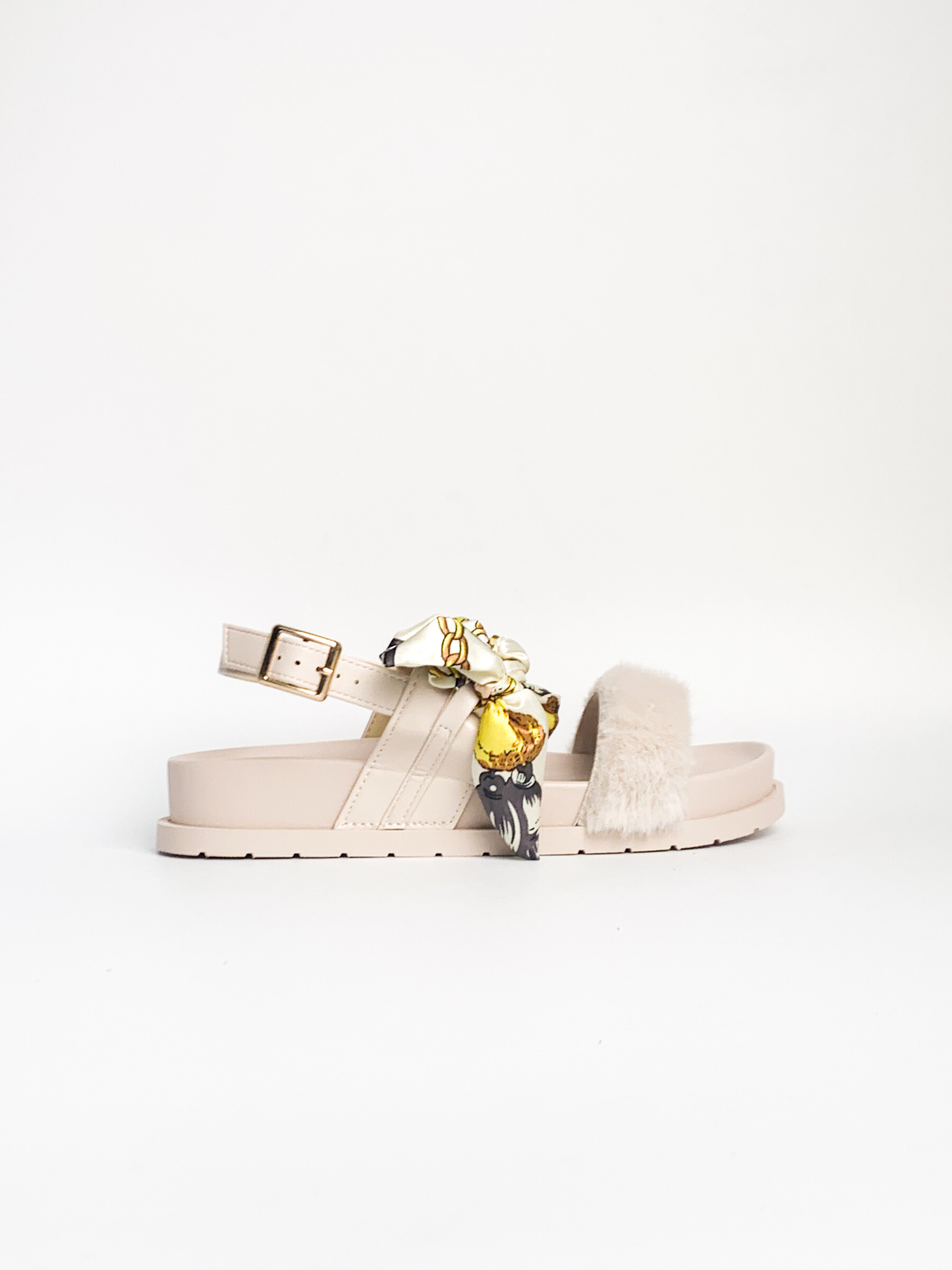 Wholesaler WILADY - Fur sandals with luxury scarf