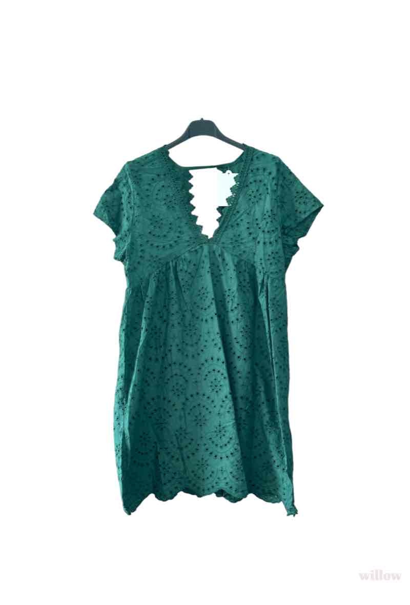 Wholesaler Willow - Backless lace dress