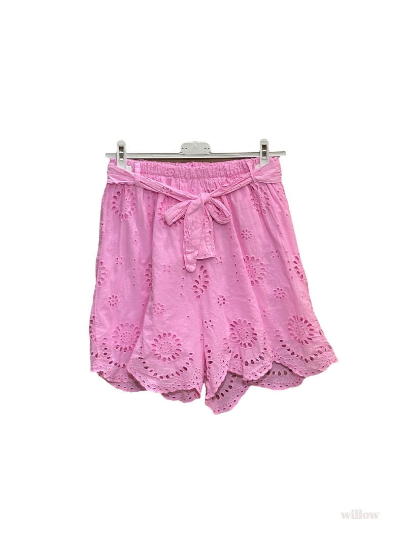 Grossista Willow - Shorts con ricamo inglese e cintura