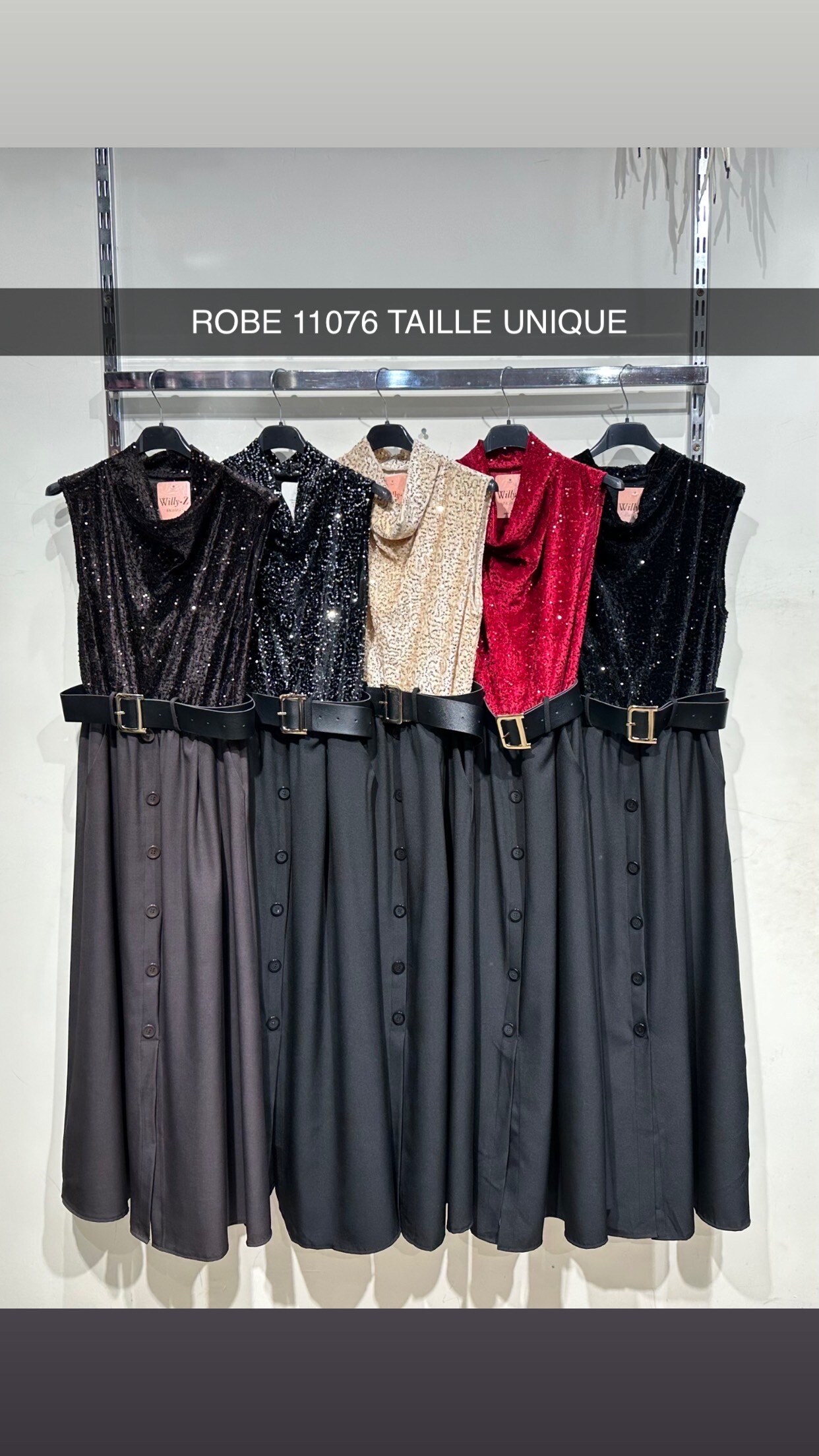 Wholesaler Willy Z - Long sequined dress with belt – chic draped shiny top
