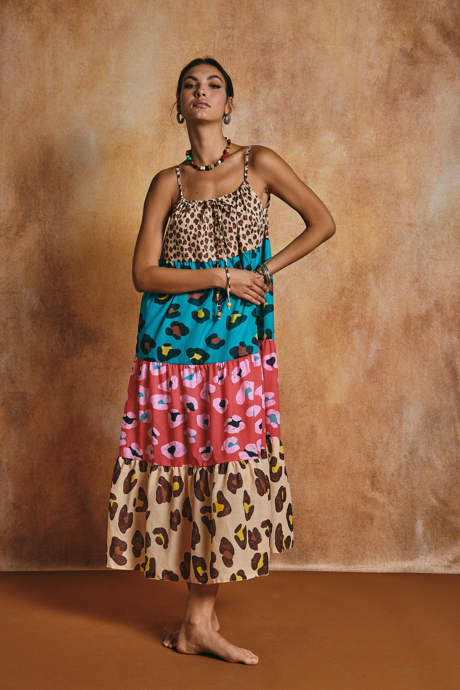 Wholesaler WIYA SRL - Dress with Bafe animal fantasy
