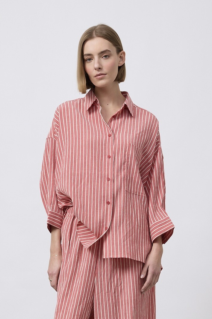 Wholesaler WIYA SRL - Oversized striped shirt