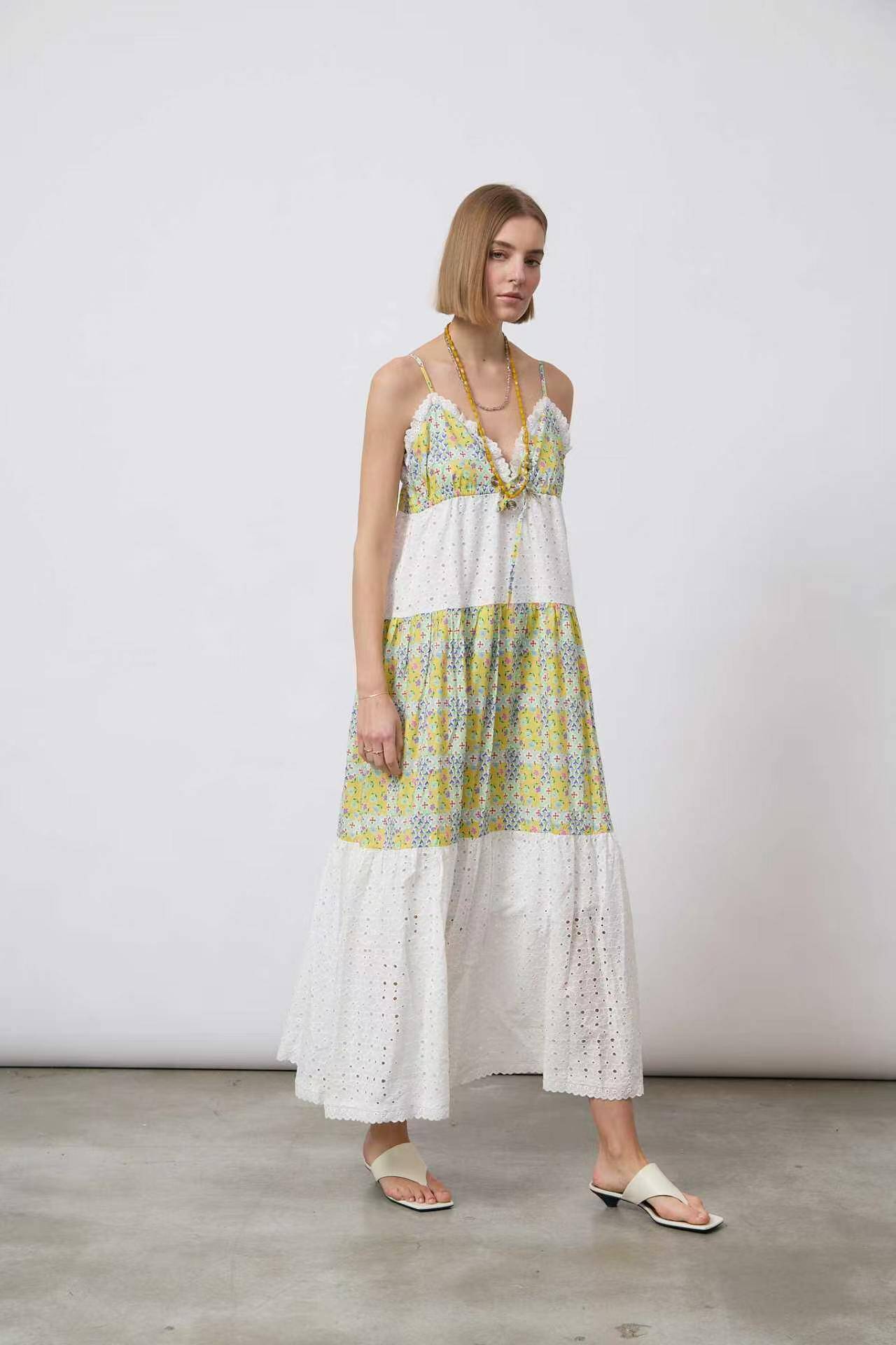 Mayorista WIYA SRL - Vestido con estampado floral