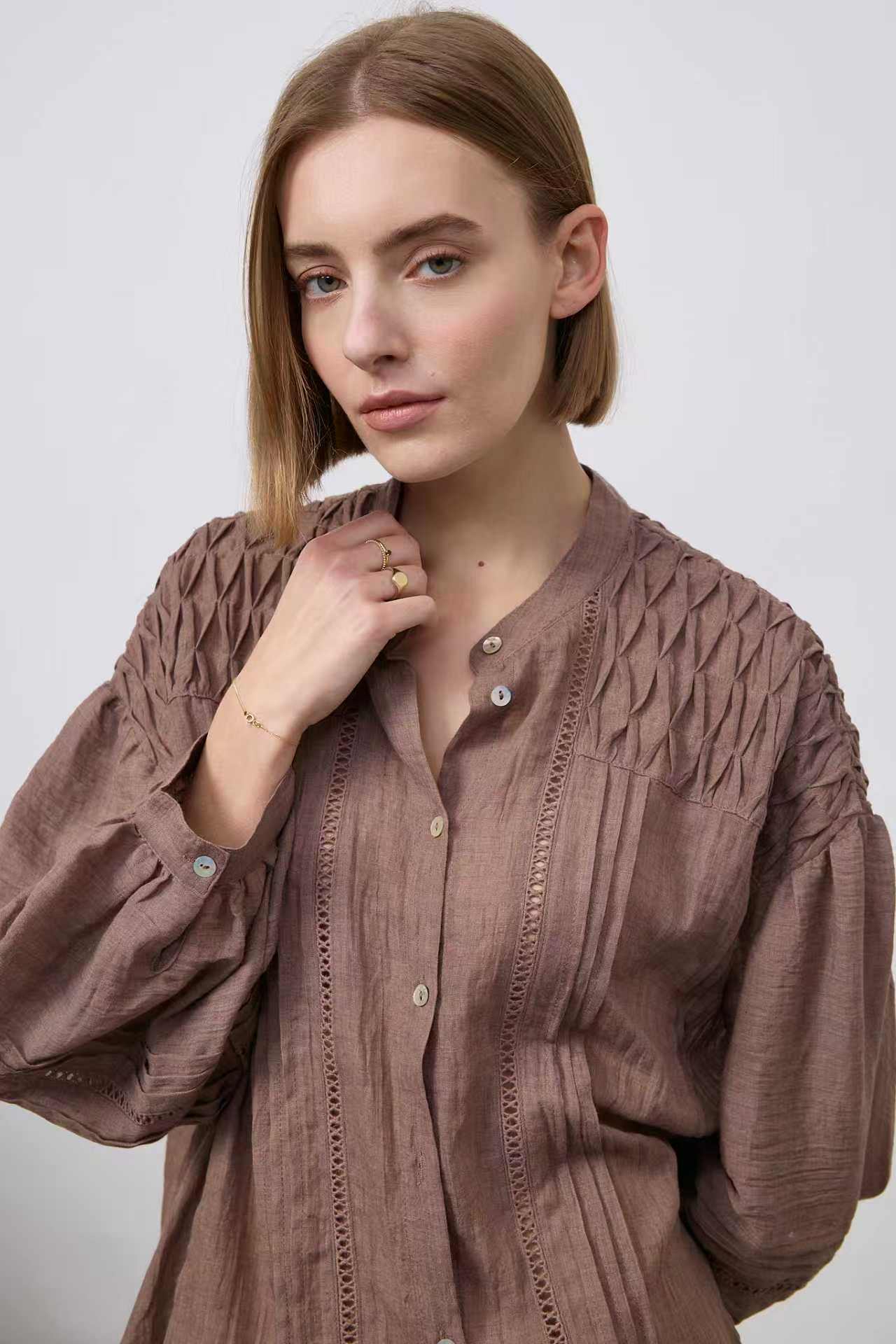 Wholesaler WIYA SRL - Blouse with ruched detail on the chest