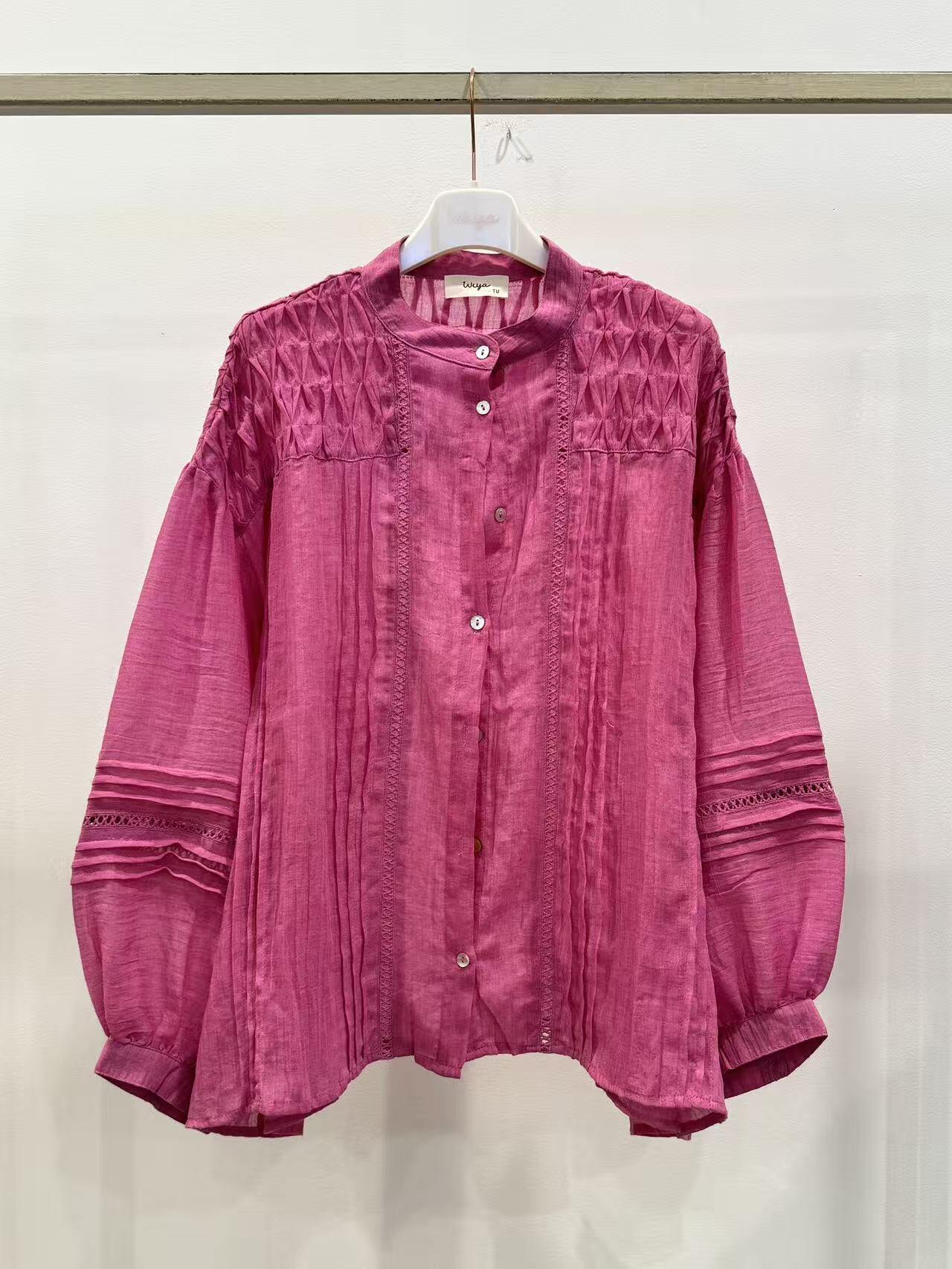 Grossiste WIYA SRL - Blouse avec détail froncé sur la poitrine