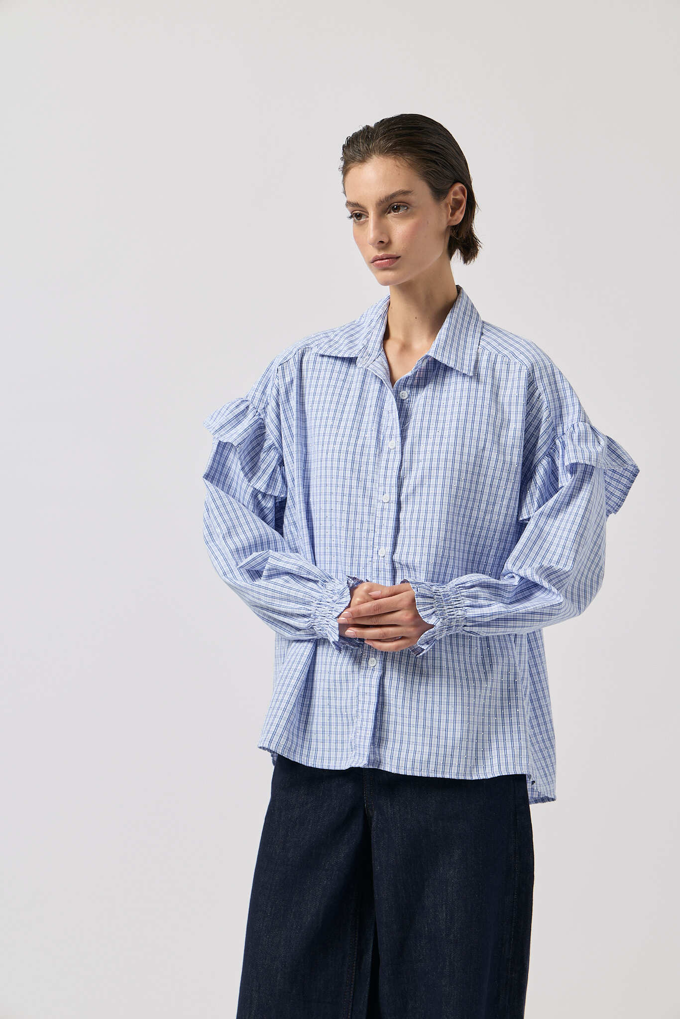 Wholesaler WIYA SRL - SHIRT WITH BLING STUDS