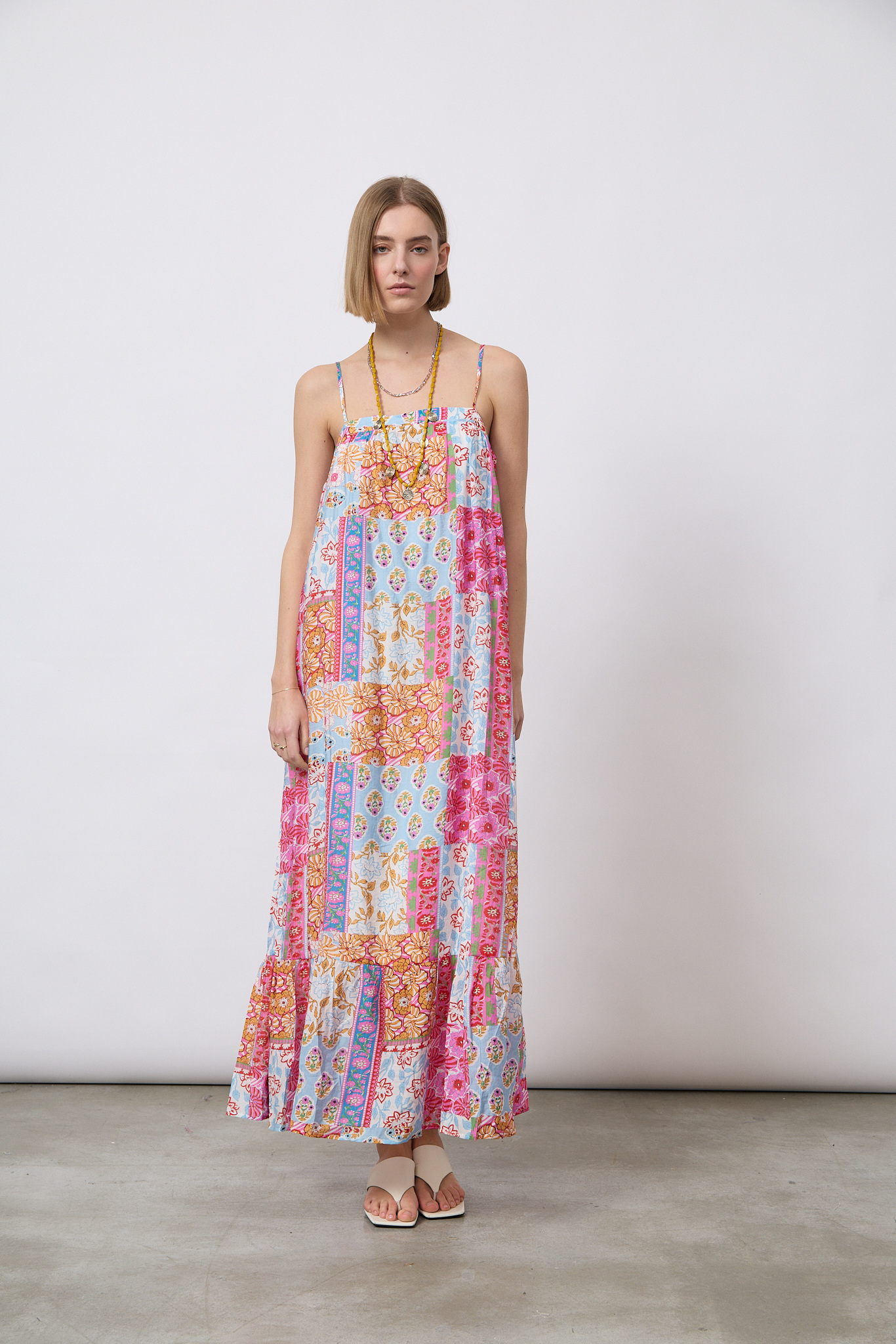 Wholesaler WIYA SRL - Patchwork floral print dress