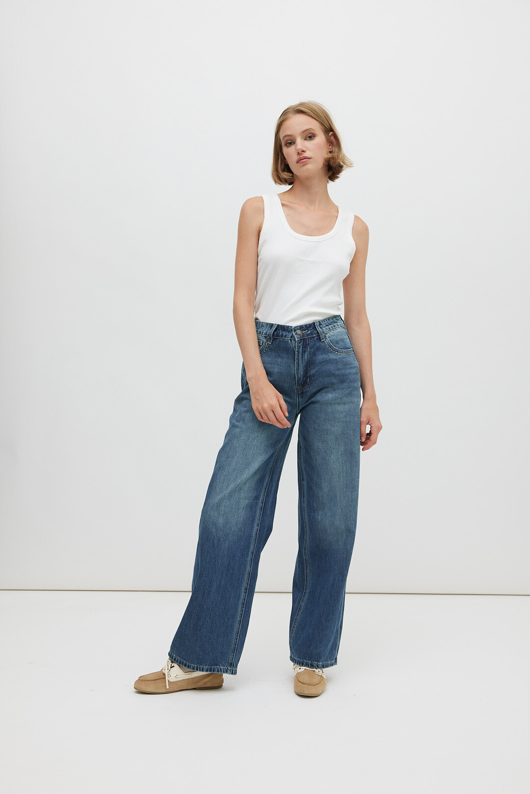 Wholesaler WIYA SRL - Straight Leg Jeans with Studded Details