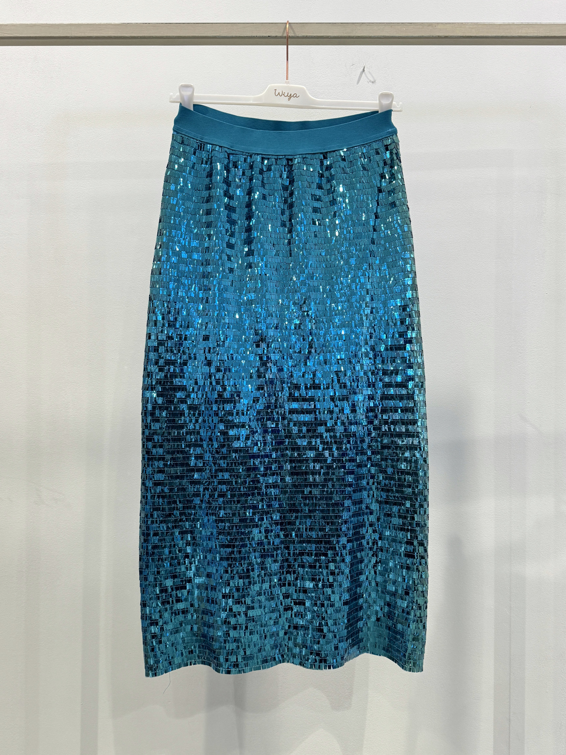 Wholesaler WIYA SRL - Skirt with rectangular sequins
