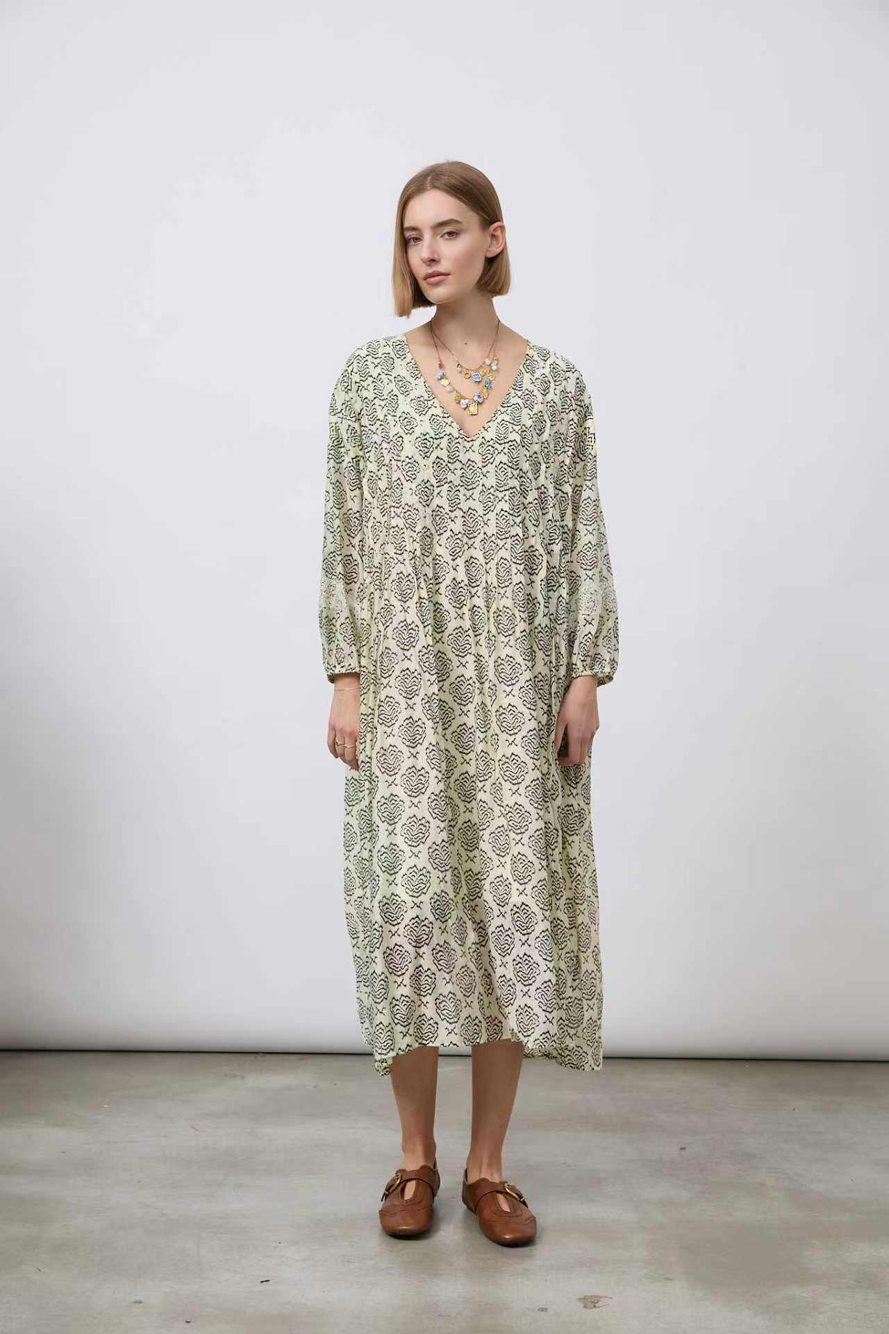 Mayorista WIYA SRL - Vestido estampado floral