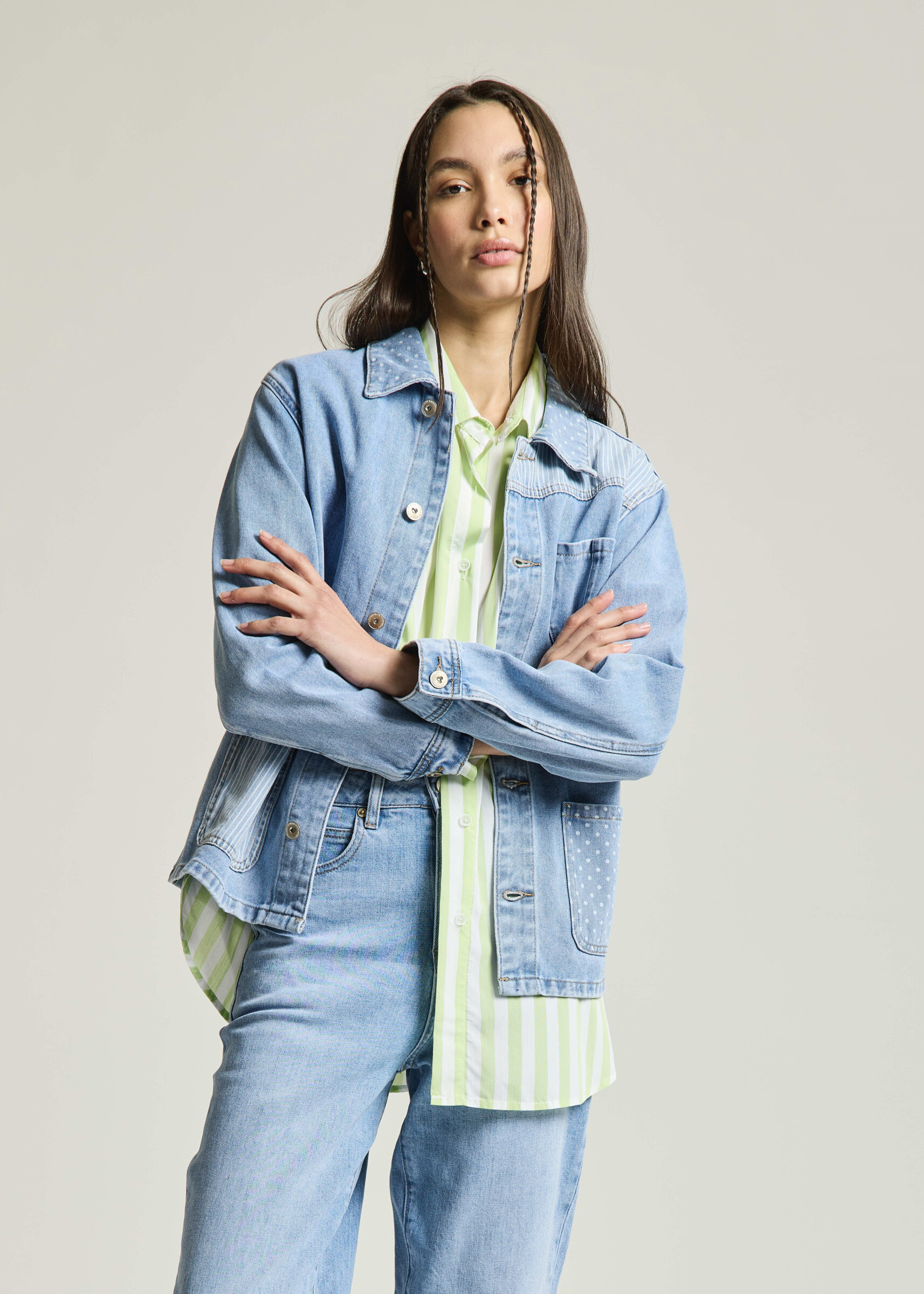 Grossiste WIYA SRL - Veste avec des patchs de rayures et de pois