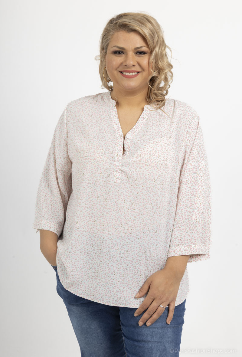Wholesaler World Fashion - Flowy & casual GT blouse with 3/4 sleeves - Small flower print