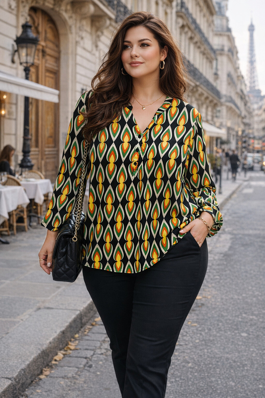 Grossista World Fashion - Blusa fluida e casual Taglia Grande in seta con maniche lunghe - Stampata
