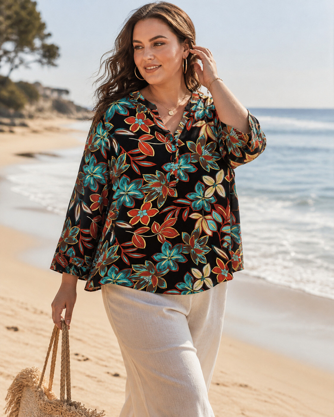 Grossista World Fashion - Blusa fluida e casual Taglia Grande con maniche 3/4 - Stampa Tropicale