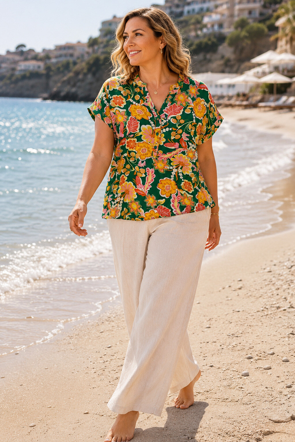 Grossiste World Fashion - Blouse fluide & casual Grande Taille petites manches - Imprimé fleurs