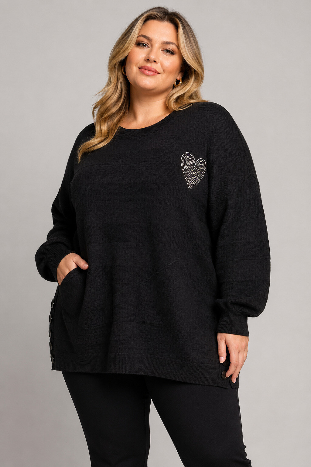Mayorista World Fashion - Jersey de Cachemira Talla Grande con Cuello Redondo y Strass