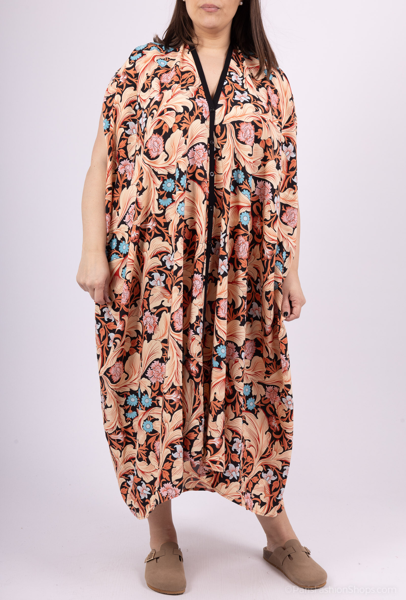 Mayorista World Fashion - Vestido kimono GT con mangas pequeñas - Estampado de flores