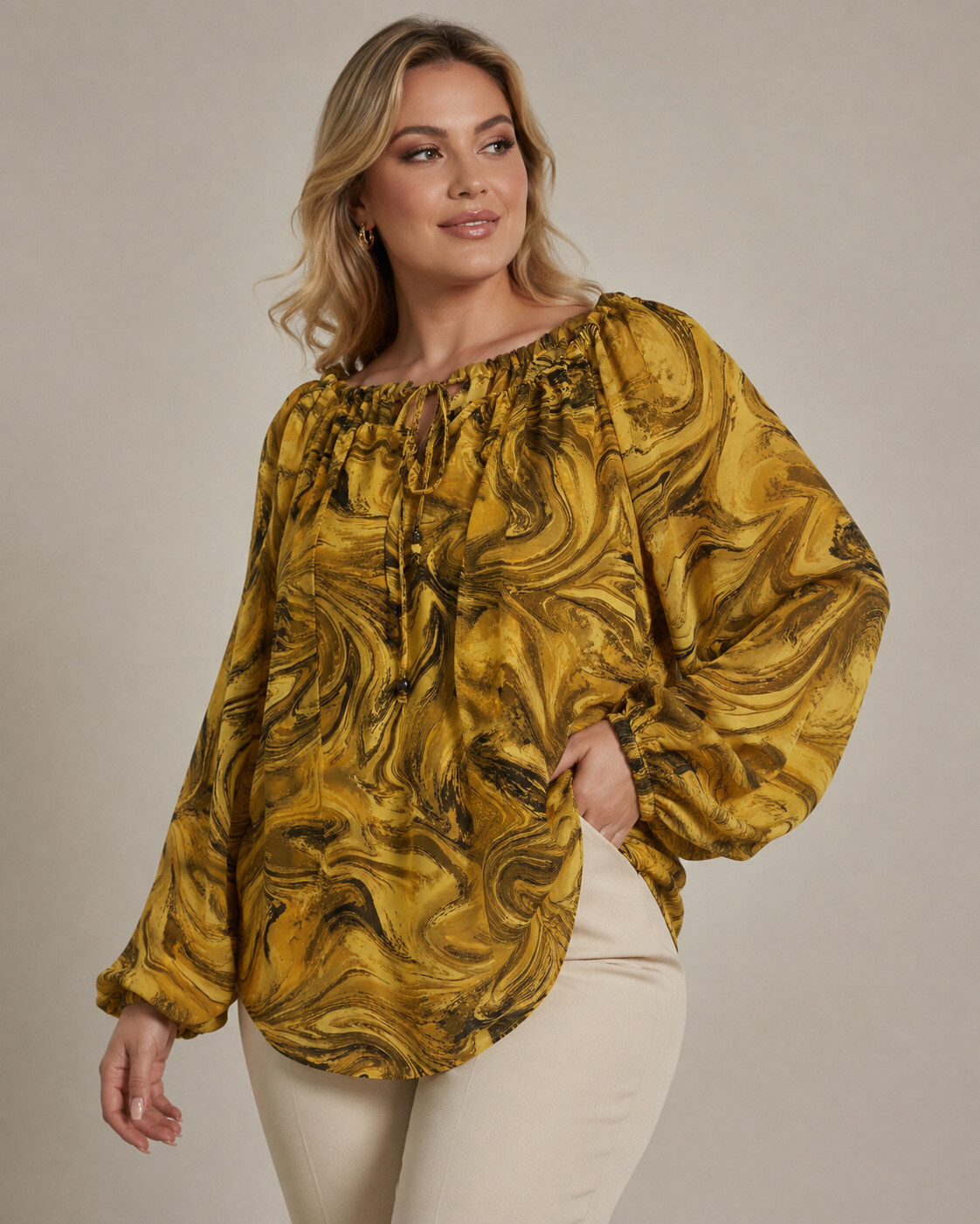 Grossiste World Fashion - Top Grande Taille fluide manches longues imprimé marbré