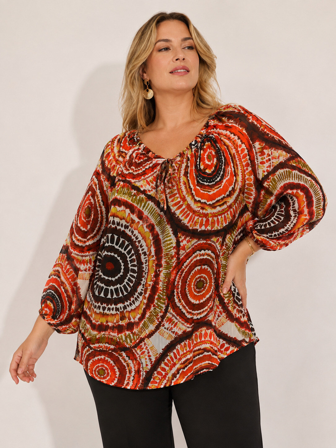 Grossiste World Fashion - Top Grande Taille fluide manches 3/4
