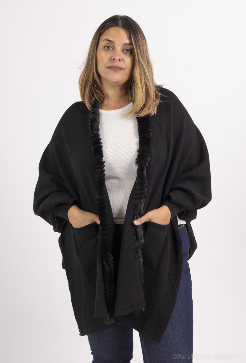 Grossiste World Fashion - Veste GT col fourrure avec du cachemire
